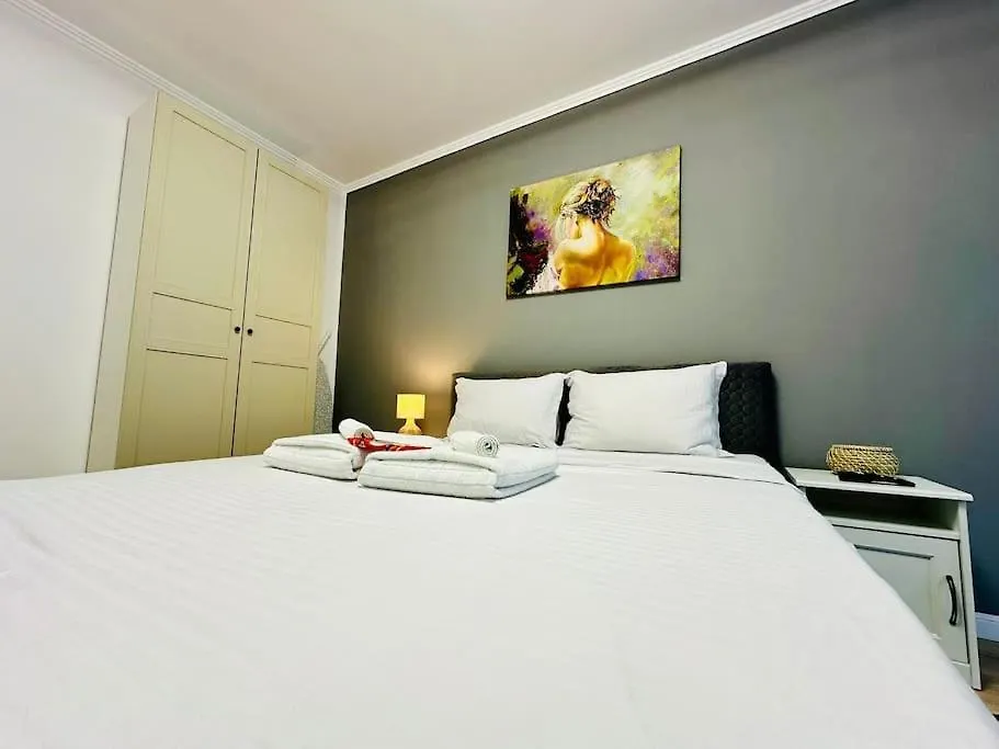 Zen Central Studio Bucureşti